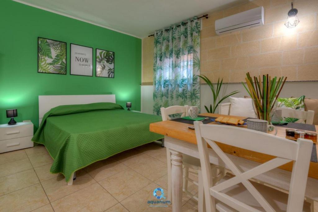 Aquarium Residence San Pietro in Bevagna Bagian luar foto