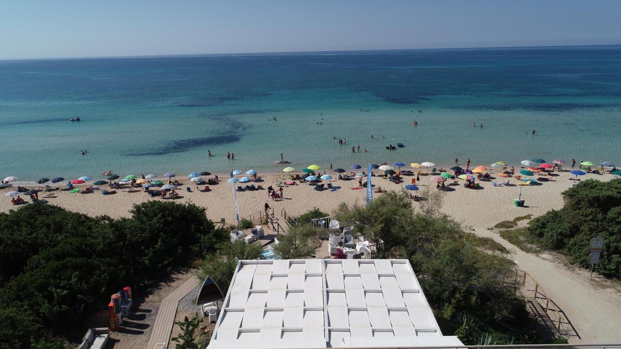 Aquarium Residence San Pietro in Bevagna Bagian luar foto