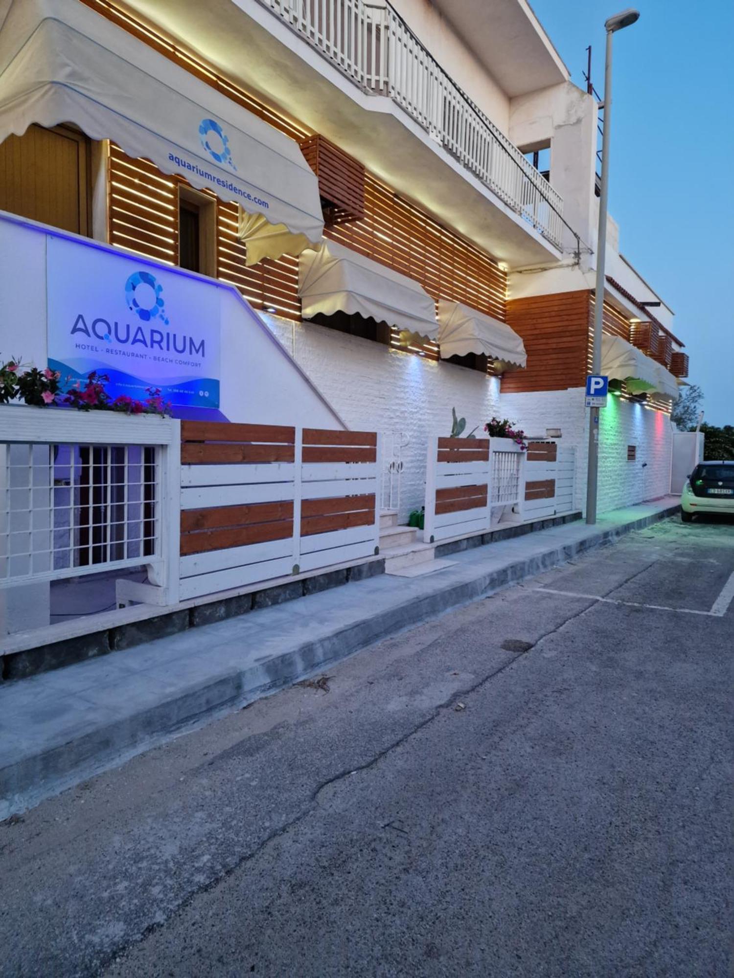 Aquarium Residence San Pietro in Bevagna Bagian luar foto