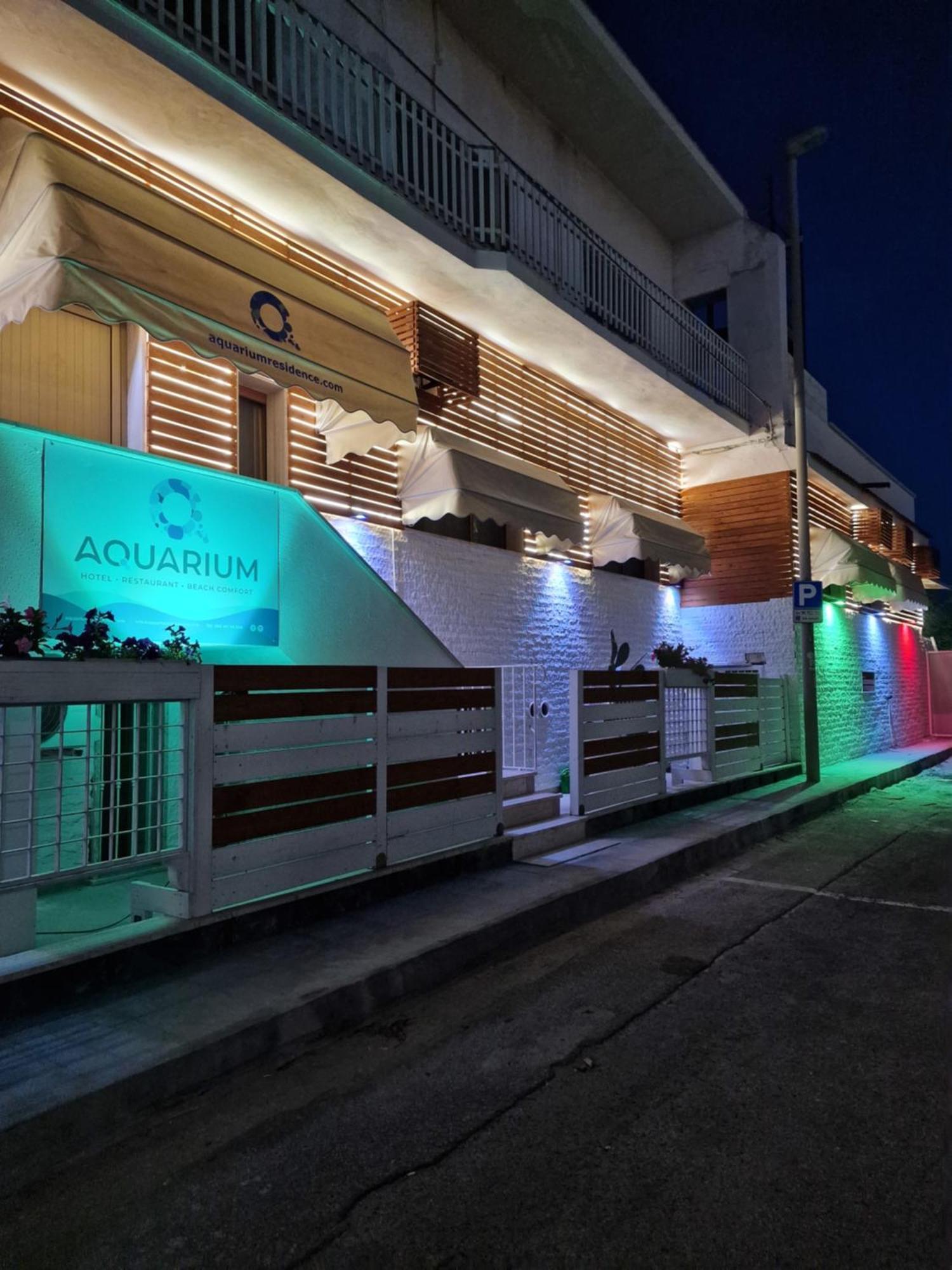 Aquarium Residence San Pietro in Bevagna Bagian luar foto