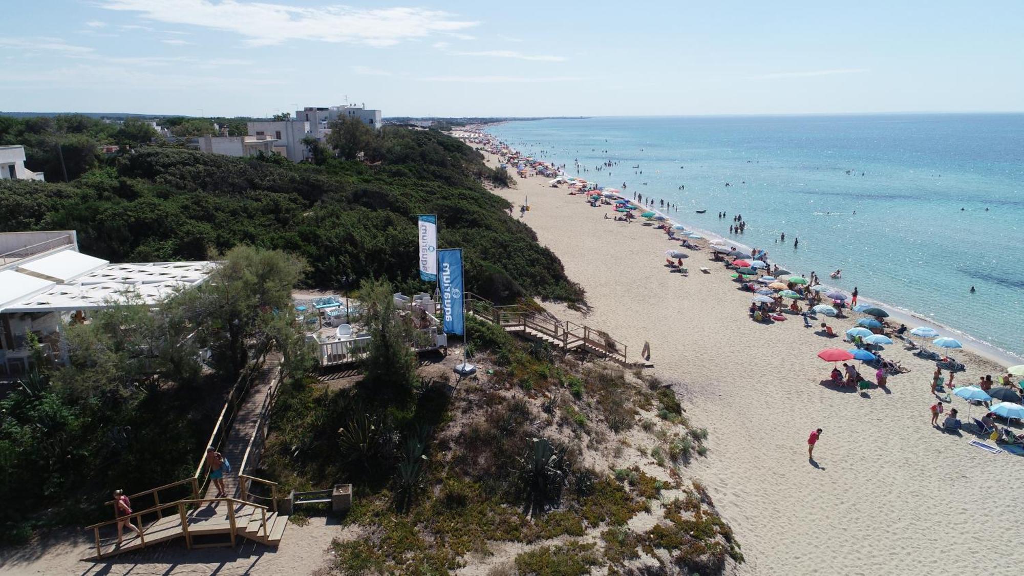 Aquarium Residence San Pietro in Bevagna Bagian luar foto